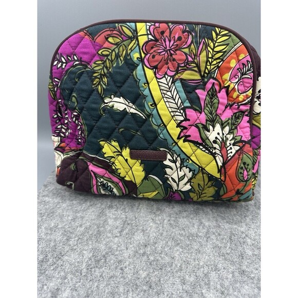 Vera Bradley Handbags - Limited Edition Vera Bradley Makeup Bag, Great For Travel Easy Clean